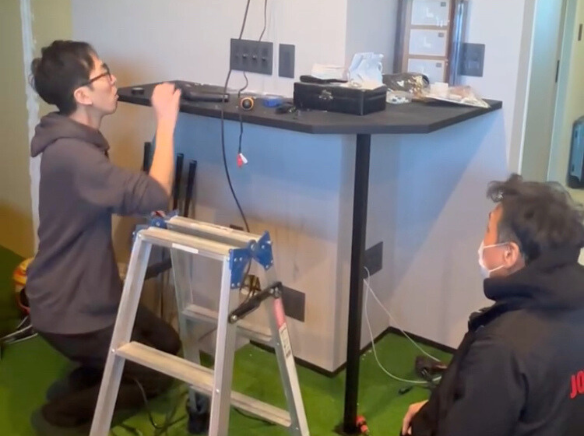 ゴルフシミュレーターも映画も楽しめる!音響にこだわった自宅ゴルフルーム|愛知・静岡西部の施工事例 画像