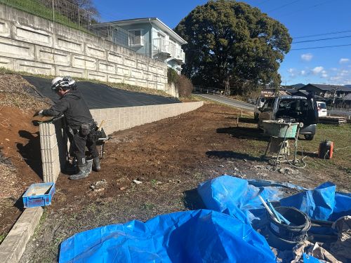 【造成工事】敷地を有効活用するためのブロック積み施工、　　　　　　　　　　　ついに完成です！！ 画像