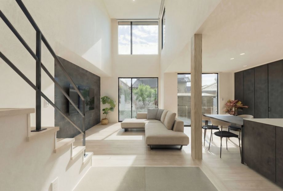 上品に暮らす、シンプルモダンな住まい アイキャッチ画像